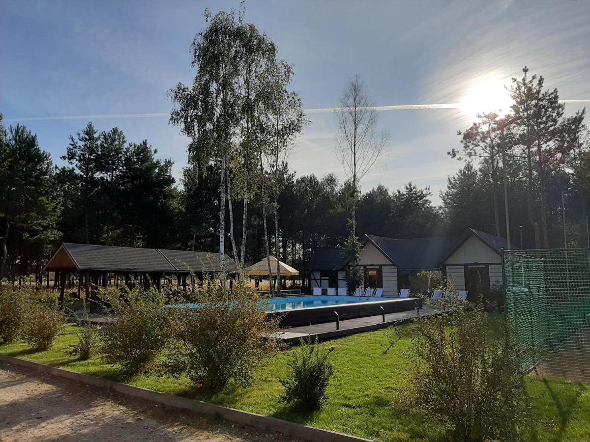 Osrodek Wypoczynkowy Lubu Dubu Hotell Dankow Exteriör bild